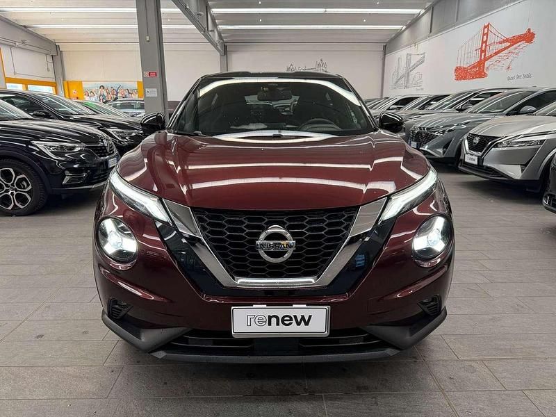 Usata Nissan Juke N-Connecta 114 CV (83 kW) 2022 Burgundy/tetto nero SUV