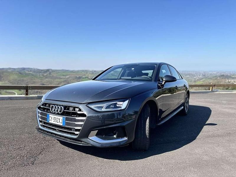 Usata Audi A4 Advanced Plus 163 CV (119 kW) 2022 Berlina