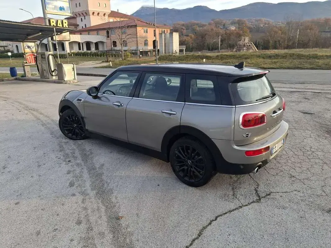 Usata Mini Cooper D Clubman 150 CV (110 kW) 2016 Grigio Station wagon