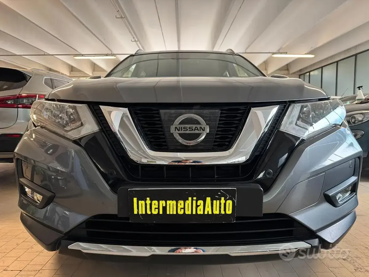 Usata Nissan X-Trail N-Connecta 131 CV (96 kW) 2018 Grigio SUV