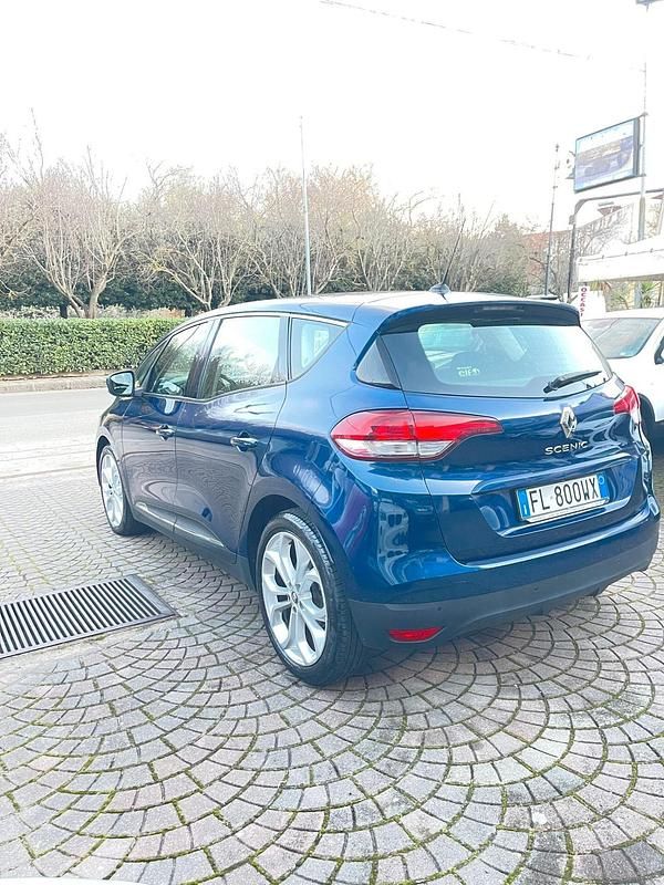 Usata Renault Scénic IV 110 CV (80 kW) 2017 Blu Monovolume