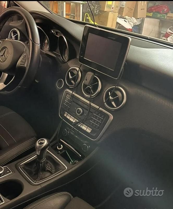 Usata Mercedes 180 109 CV (80 kW) 2016 Bianco Berlina
