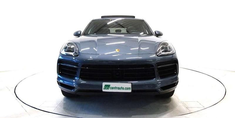 Usata Porsche Cayenne 340 CV (250 kW) 2018 Bisckaya azzurro SUV