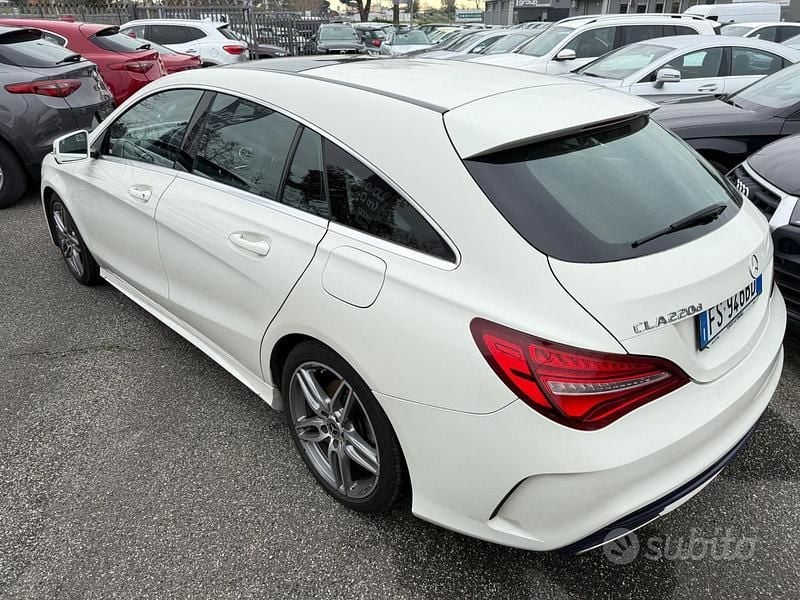 Occasion Mercedes CLA220 Premium 170 ch (125 kW) 2018 Blanc Berline
