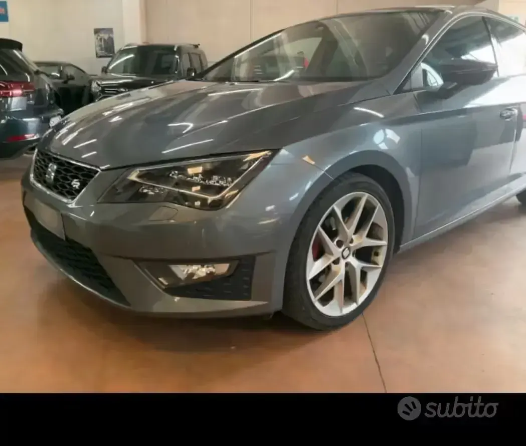 Usata Seat Leon FR 150 CV (110 kW) 2014 Grigio Berlina