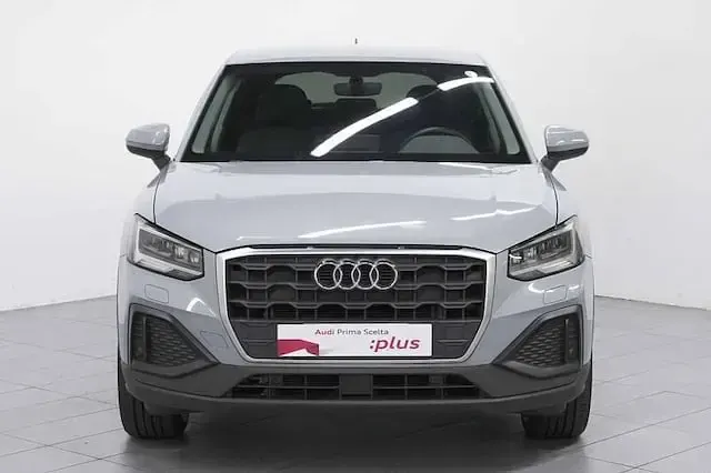 Usata Audi Q2 Business 116 CV (85 kW) 2022 Grigio SUV
