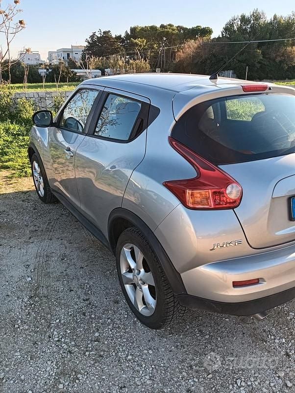 Usata Nissan Juke 110 CV (80 kW) 2012 Grigio SUV