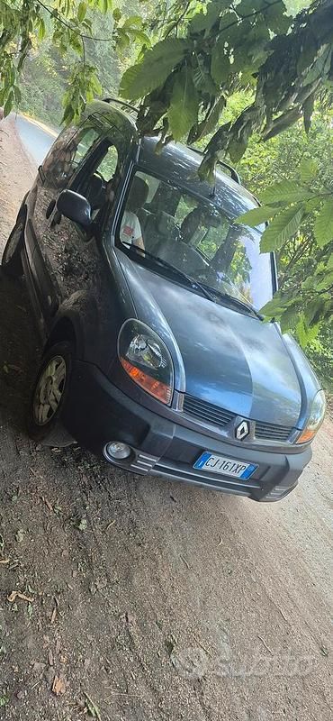 Usata Renault Kangoo 84 CV (61 kW) 2003 Blu Monovolume