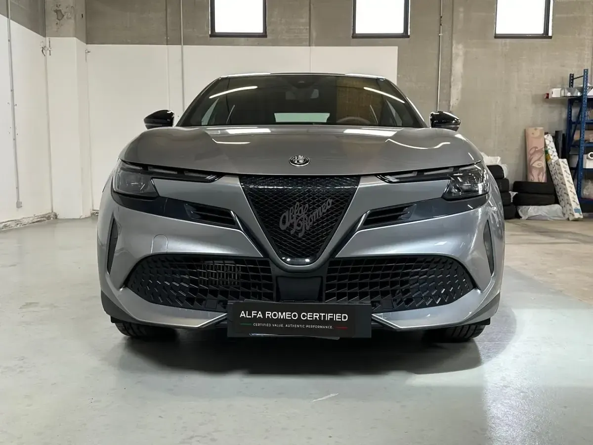 Usata Alfa Romeo GT Junior 145 CV (106 kW) 2025 Grigio Cabrio