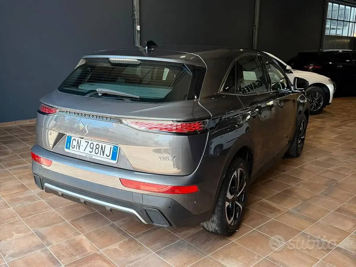 Gebraucht DS Automobiles DS7 Crossback 131 PS (96 kW) 2023 Grau SUV