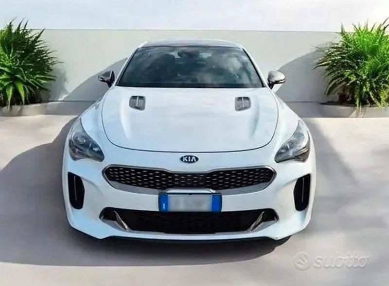Usata Kia Stinger 200 CV (147 kW) 2019 Bianco Utilitaria