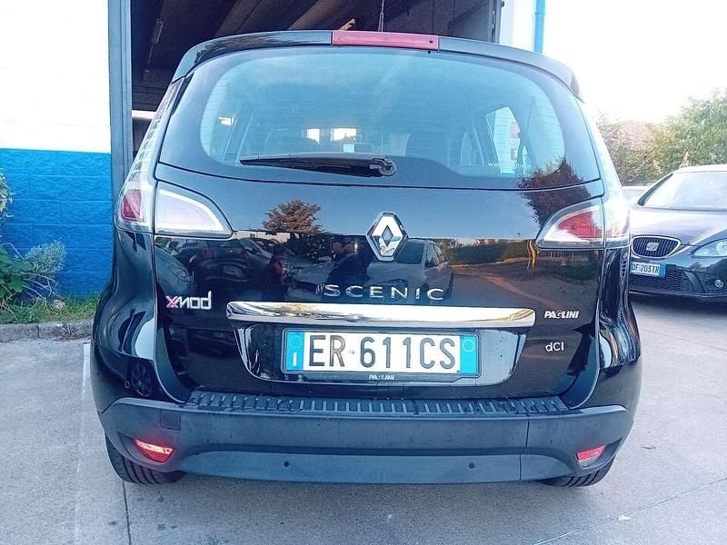 Usata Renault Scénic III Bose Edition 110 CV (80 kW) 2013 Nero Monovolume