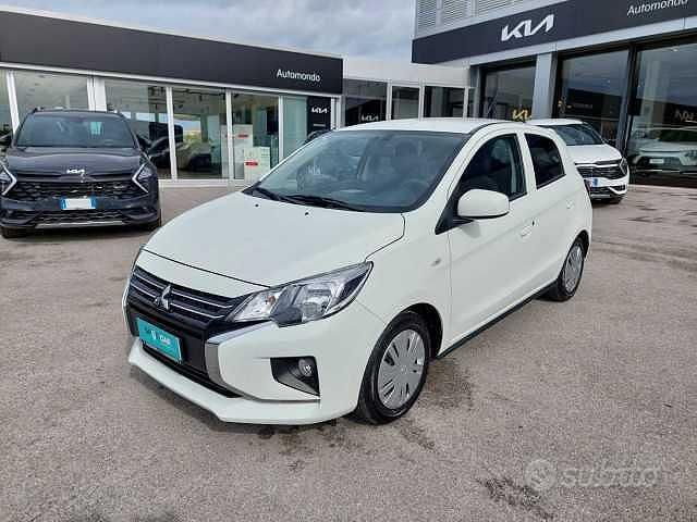 Usata Mitsubishi Space Star Invite 71 CV (52 kW) 2023 Bianco Utilitaria