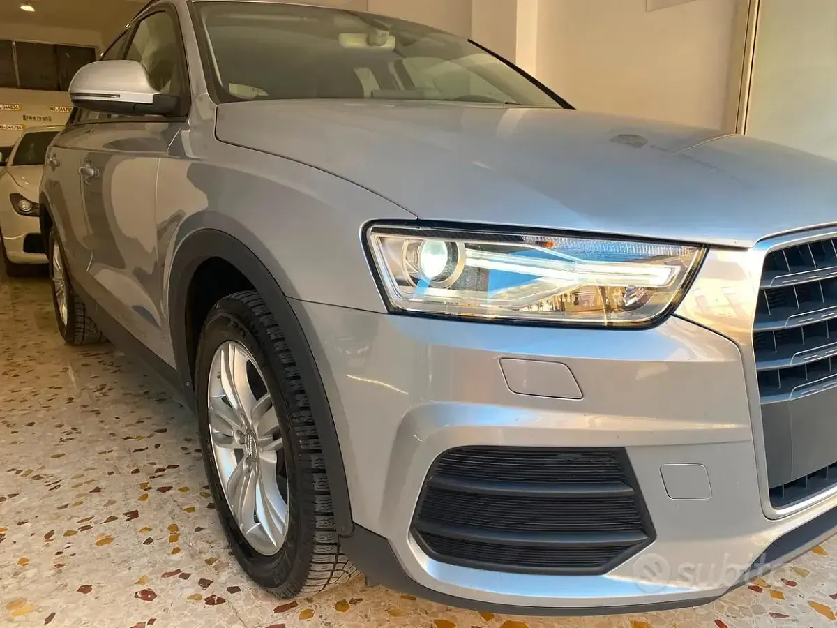Usata Audi Q3 Comfort 150 CV (110 kW) 2016 Grigio SUV