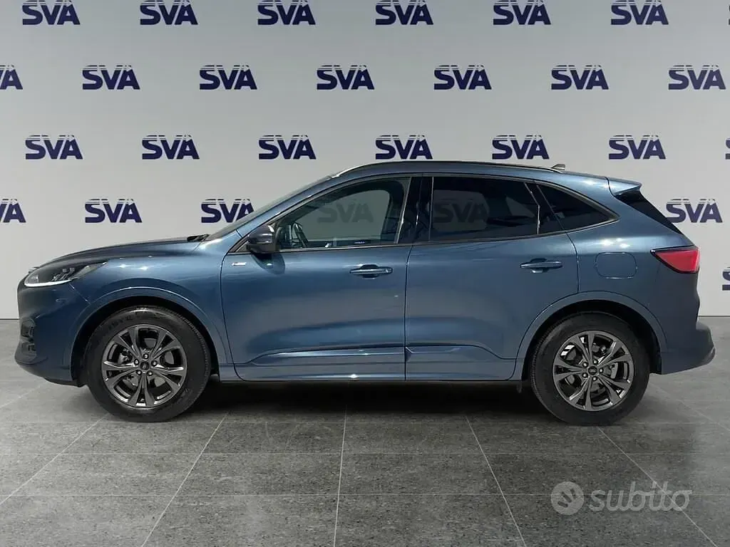 Usata Ford Kuga ST-Line 150 CV (110 kW) 2023 Blu SUV