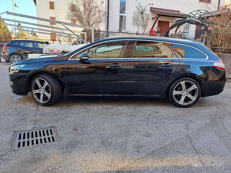 Nero Usata 2015 Peugeot 508 SW Allure Station wagon | 9000 € (Molto cara) - Immagine 1/4