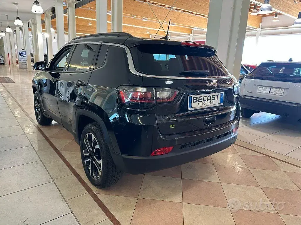 Usata Jeep Compass Limited 131 CV (96 kW) 2023 Nero metallizzato SUV