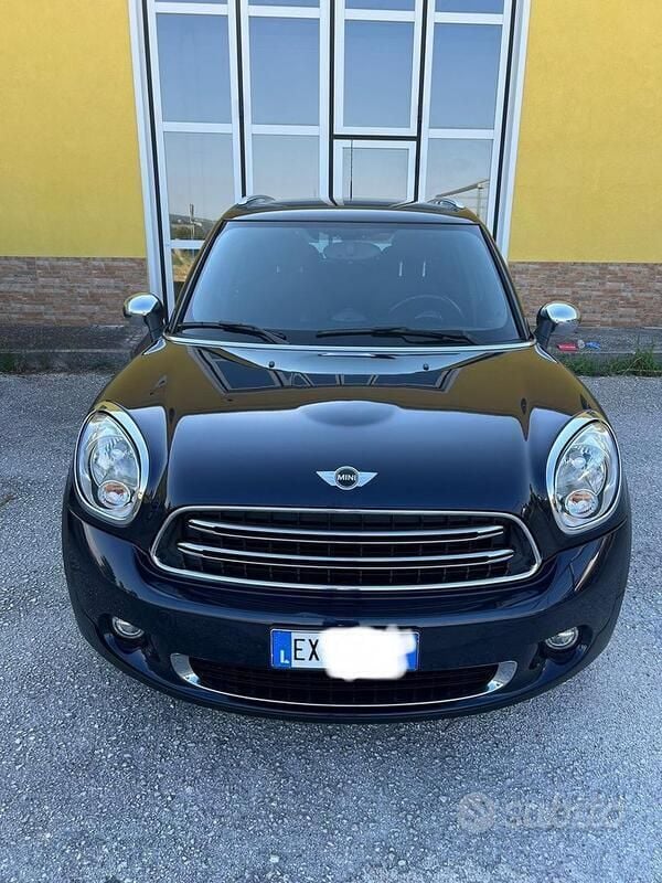 Blu Usata 2015 Mini Countryman Business SUV | 11.000 € (Cara) - Immagine 1/4
