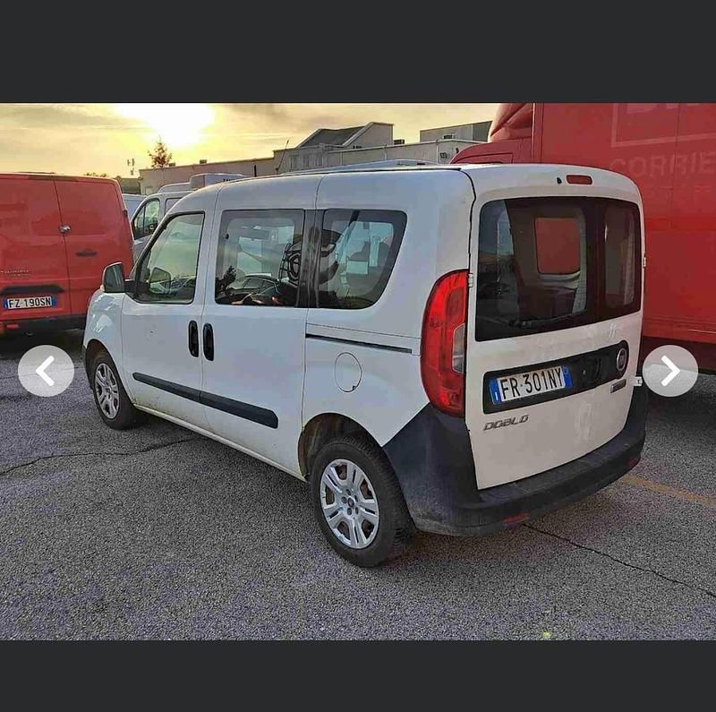Usata Fiat Doblò 95 CV (69 kW) 2018 Bianco Monovolume