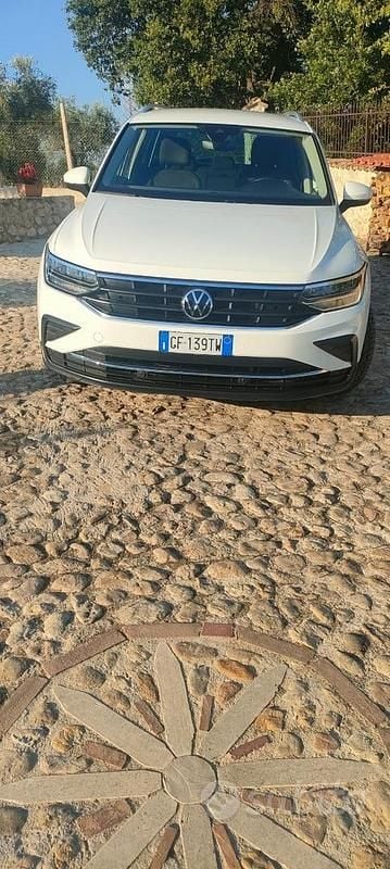 Usado VW Tiguan 122 HP (89 kW) 2021 Branco SUV