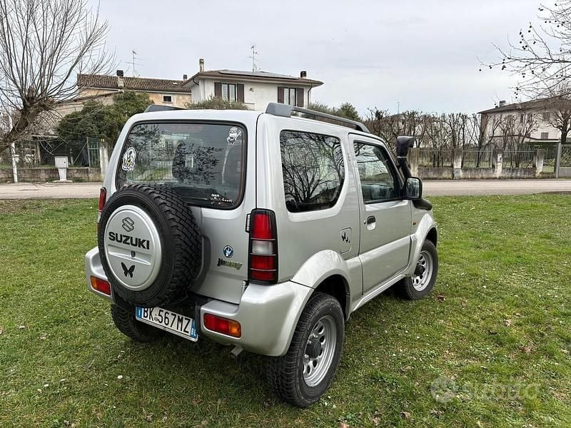 Usata Suzuki Jimny 2001 Grigio SUV