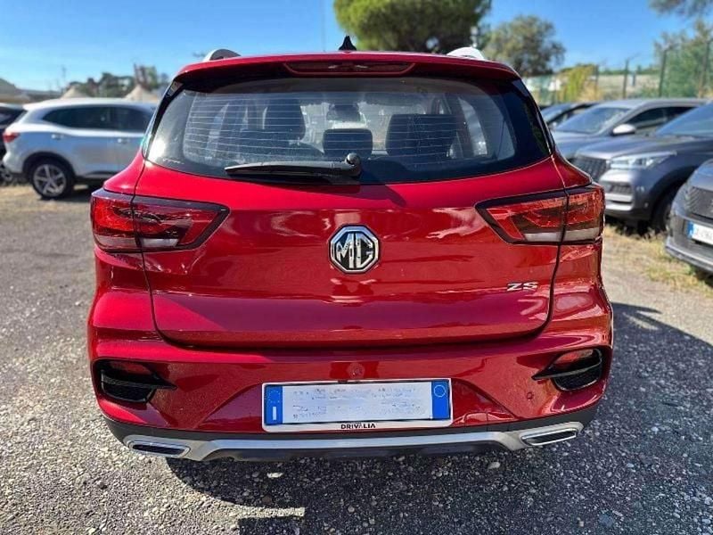 Usata MG ZS Luxury 111 CV (81 kW) 2023 Rosso SUV