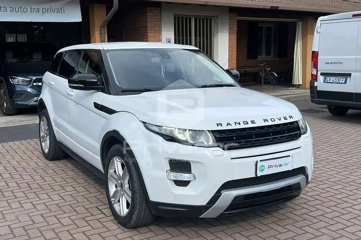 Usata Land Rover Range Rover evoque Dynamic 190 CV (139 kW) 2011 Bianco SUV