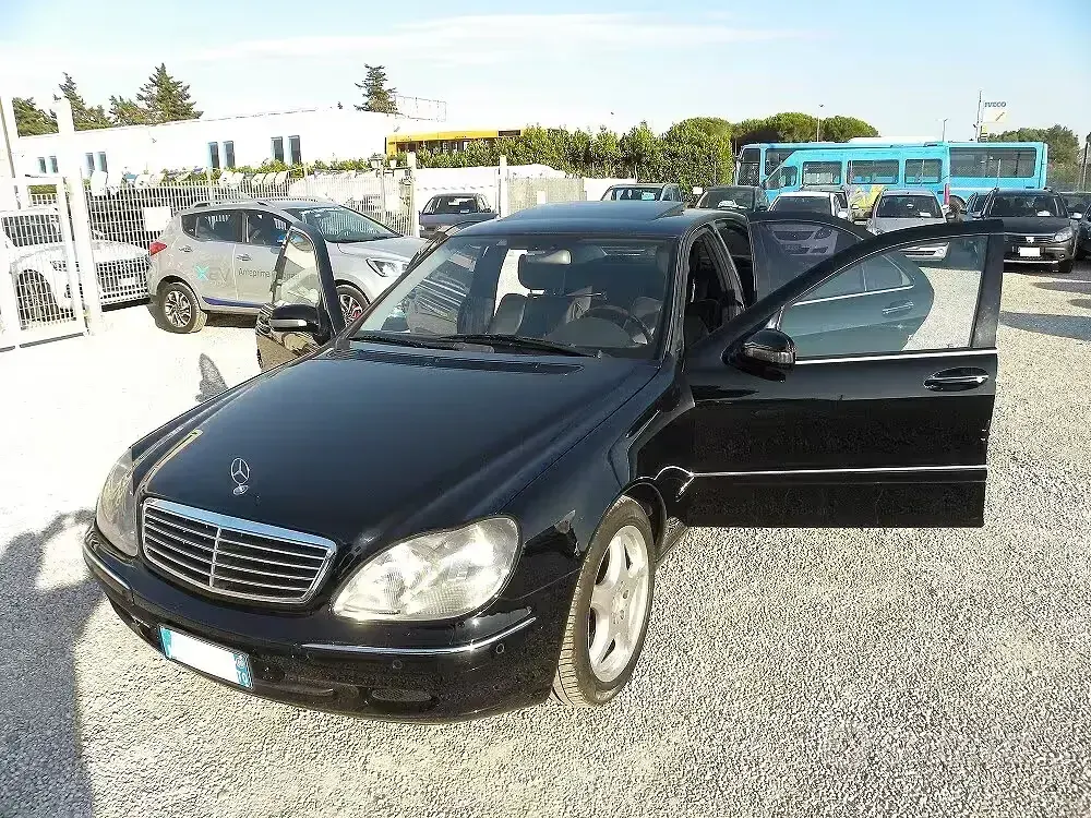 Usata Mercedes S320 AMG 224 CV (164 kW) 2000 Nero Berlina