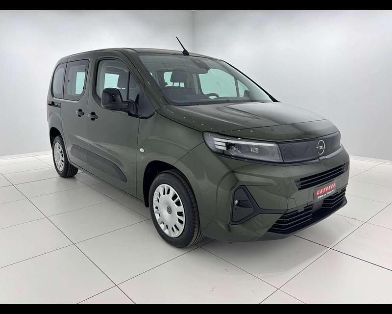 Nuova Opel Combo Edition+ 102 CV (75 kW) 2026 Sirkka green Furgone