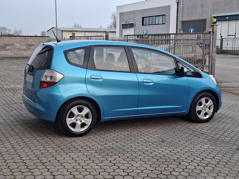Usata Honda Jazz Elegance 99 CV (72 kW) 2009 Blu/azzurro Utilitaria