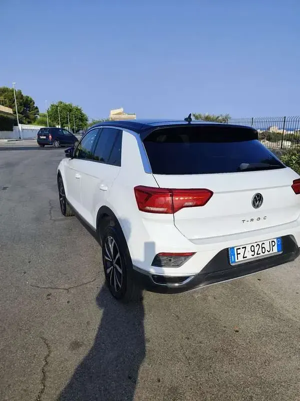 Usata VW T-Roc Advance 116 CV (85 kW) 2019 Bianco SUV