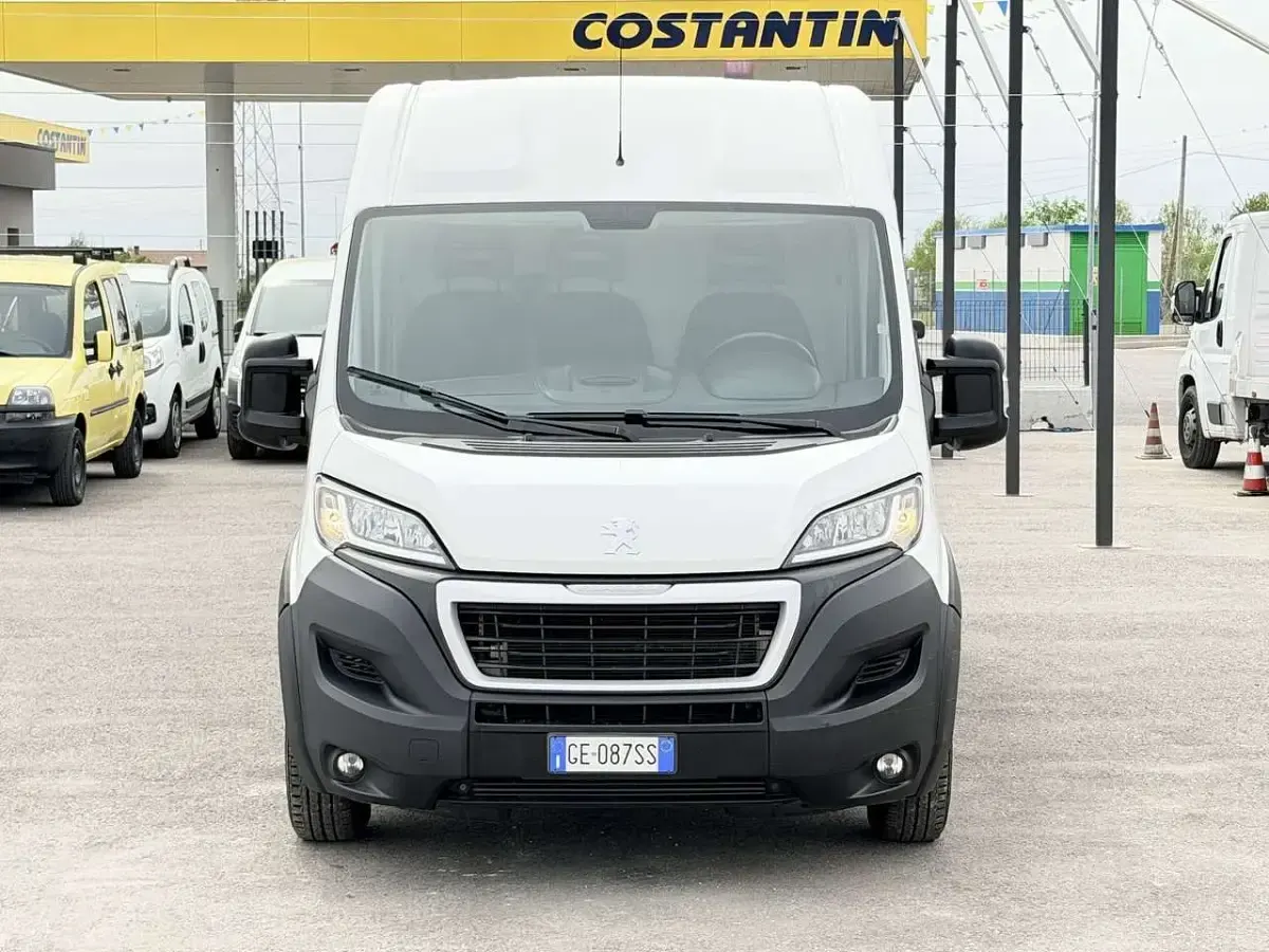 Usata Peugeot Boxer 165 CV (121 kW) 2021 Other Furgone