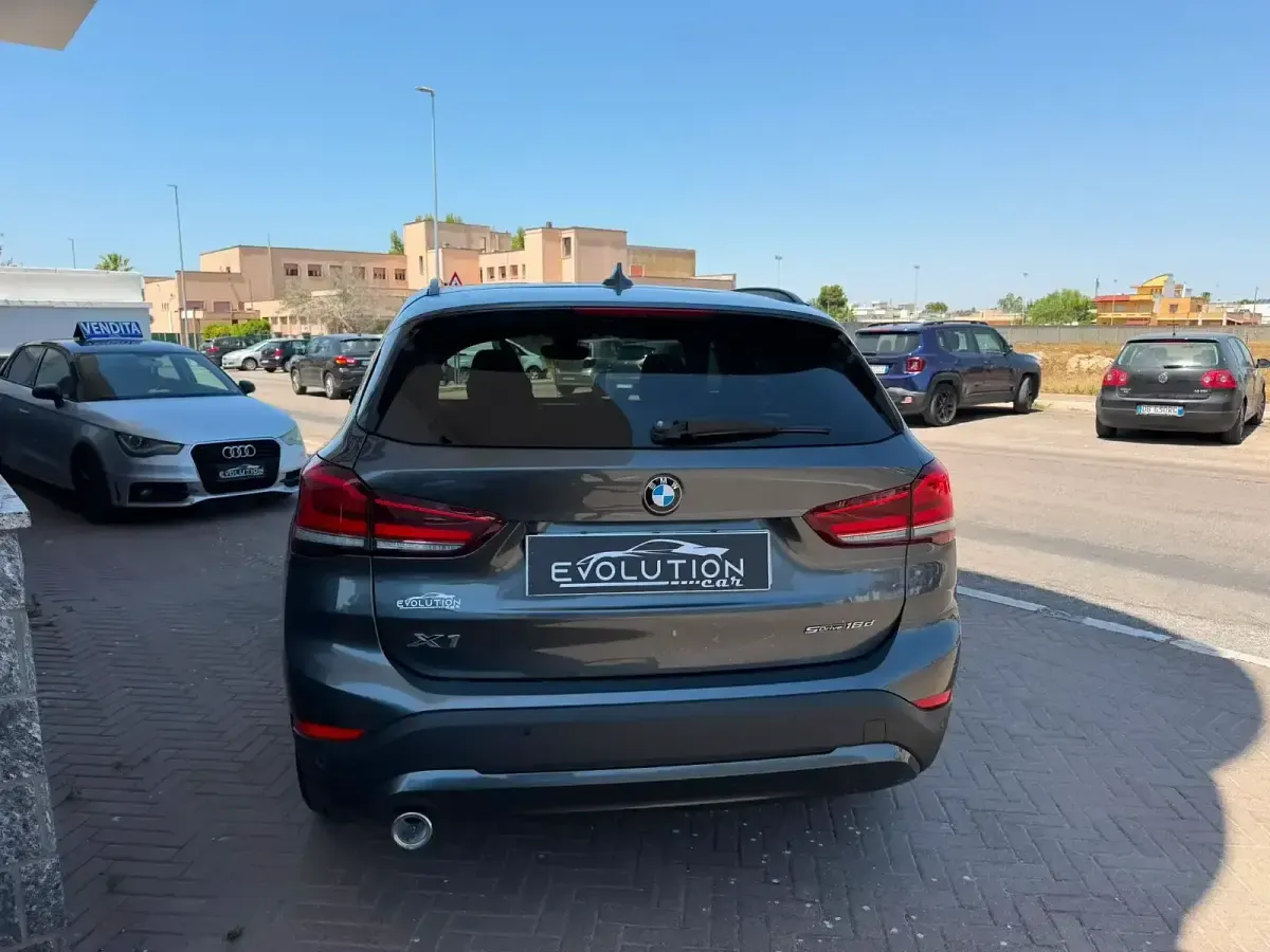 Usata BMW X1 xLine 116 CV (85 kW) 2021 Grigio scuro SUV
