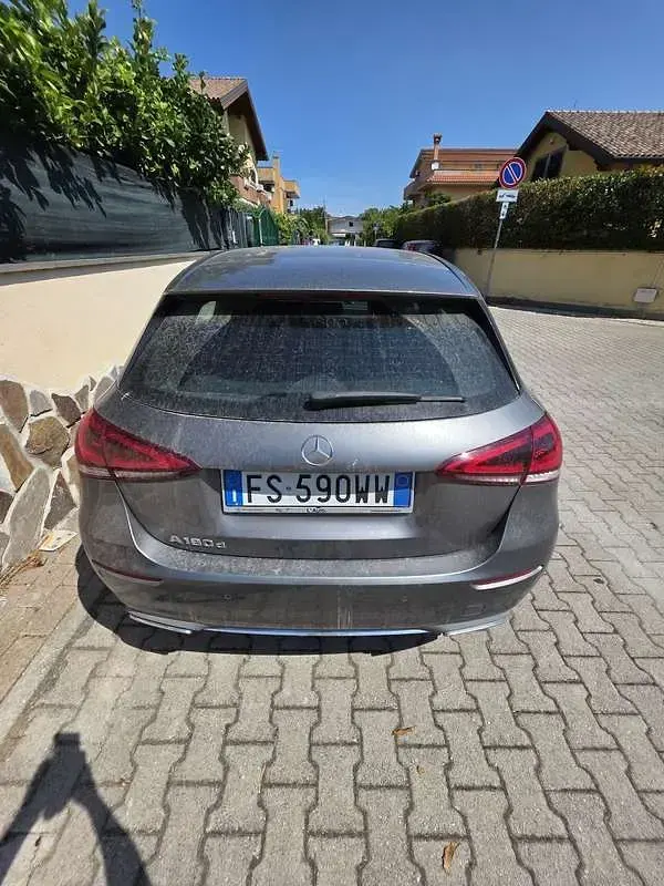 Usata Mercedes A180 116 CV (85 kW) 2018 Berlina