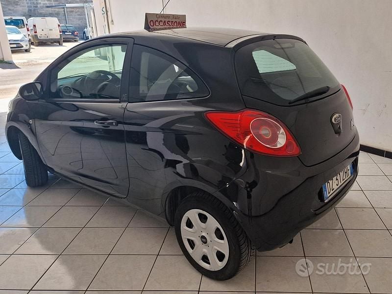 Usata Ford Ka 69 CV (50 kW) 2010 Nero Utilitaria