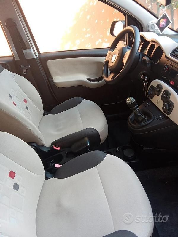 Usata Fiat Panda 70 CV (51 kW) 2015 Utilitaria