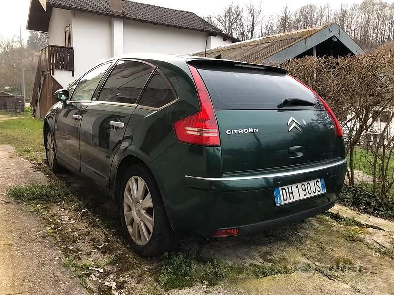 Usata Citroën C4 110 CV (80 kW) 2007 Verde Berlina