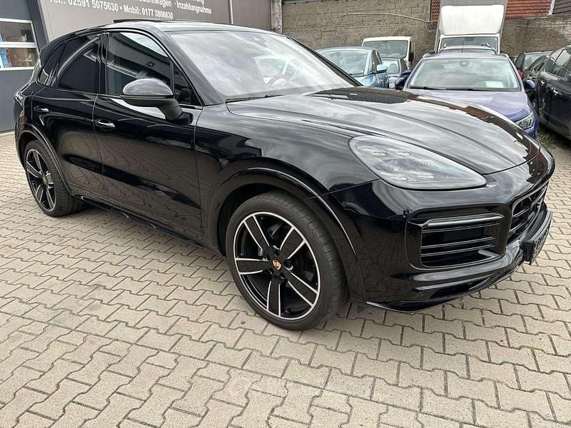 Usata Porsche Cayenne Platinum Edition 462 CV (339 kW) 2021 Nero SUV