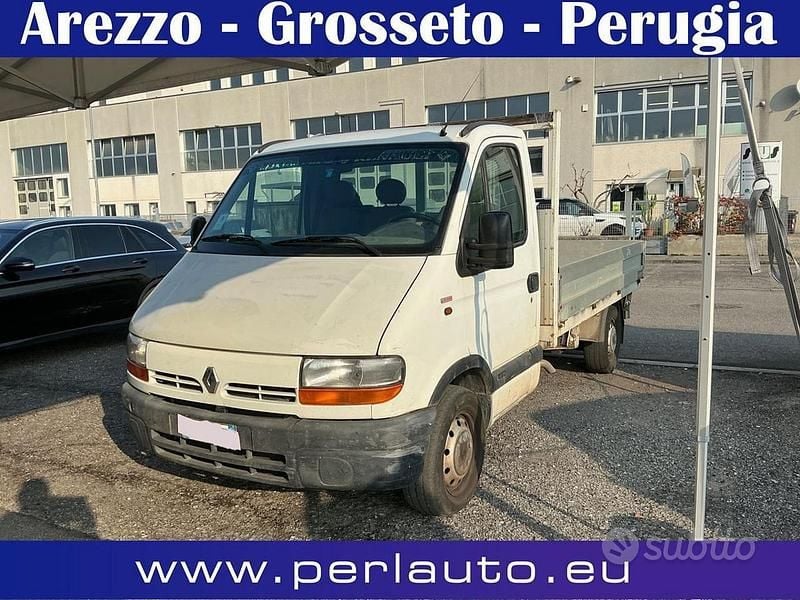 Usata Renault Master 90 CV (66 kW) 2003 Bianco Furgone