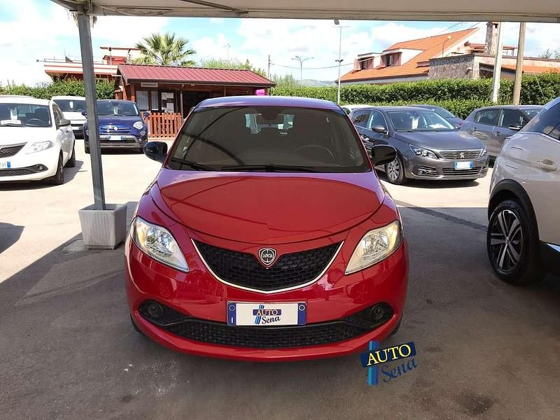 Other Usata 2019 Lancia Ypsilon S Due volumi | 10.500 € (Buon prezzo) - Immagine 1/4