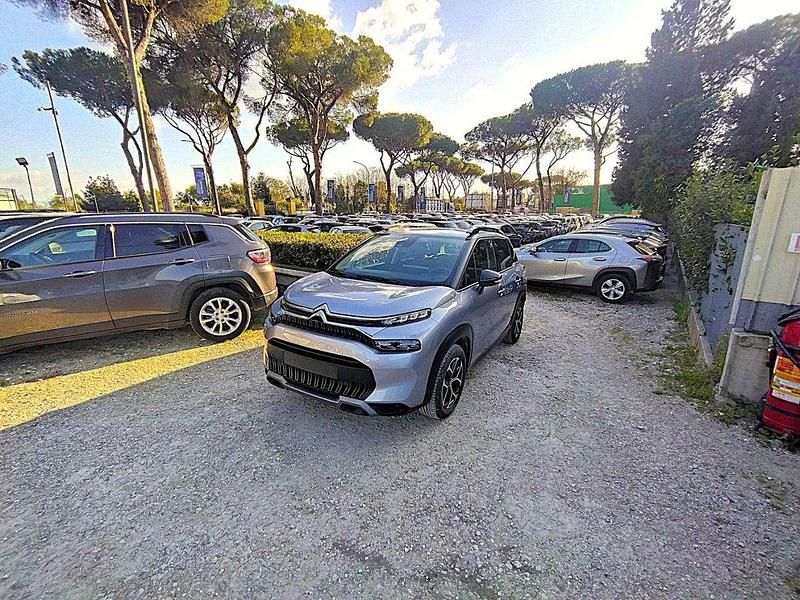 Grigio Usata 2024 Citroën C3 Aircross SUV | 17.900 € (Buon prezzo) - Immagine 1/4