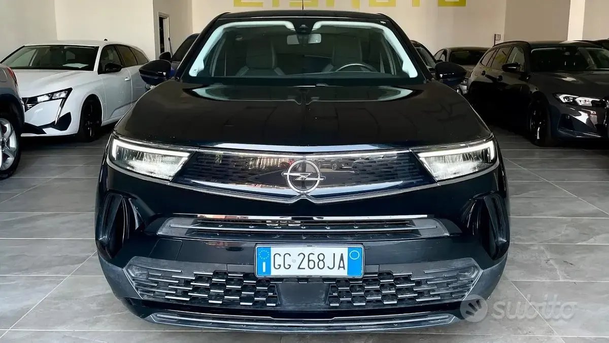 Usata Opel Mokka Elegance 101 CV (74 kW) 2021 Nero SUV