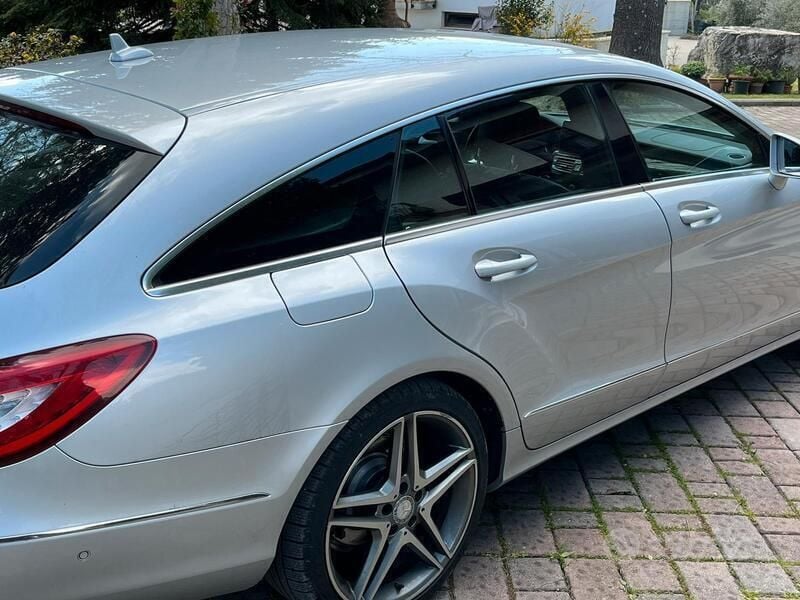 Grigio Usata 2014 Mercedes CLS250 Station wagon | 12.500 € (Buon prezzo) - Immagine 1/4