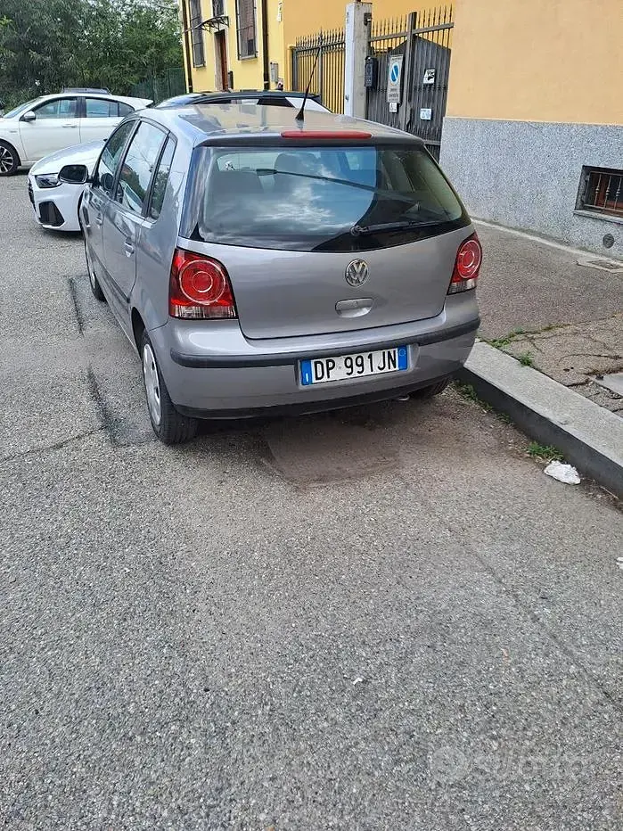 Usata VW Polo 60 CV (44 kW) 2008 Grigio Utilitaria