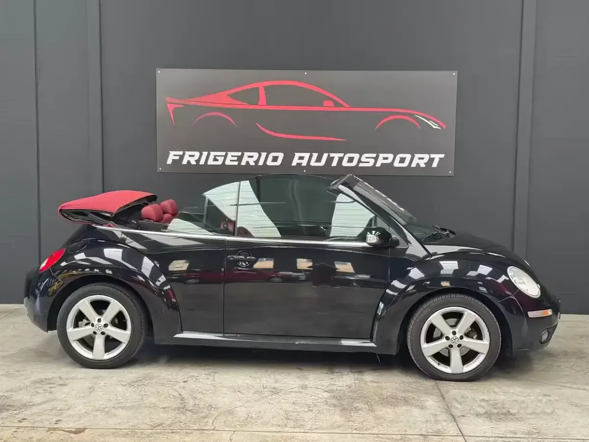 Usata VW New Beetle 116 CV (85 kW) 2007 Other Utilitaria