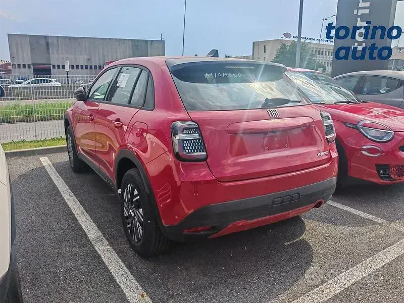 Nuova Fiat 600 110 CV (80 kW) 2025 Rosso SUV