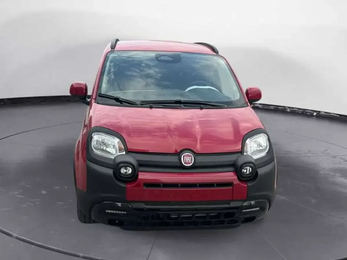 Nuova Fiat Panda Cross Cross 69 CV (50 kW) 2026 Rosso passione pastello Utilitaria
