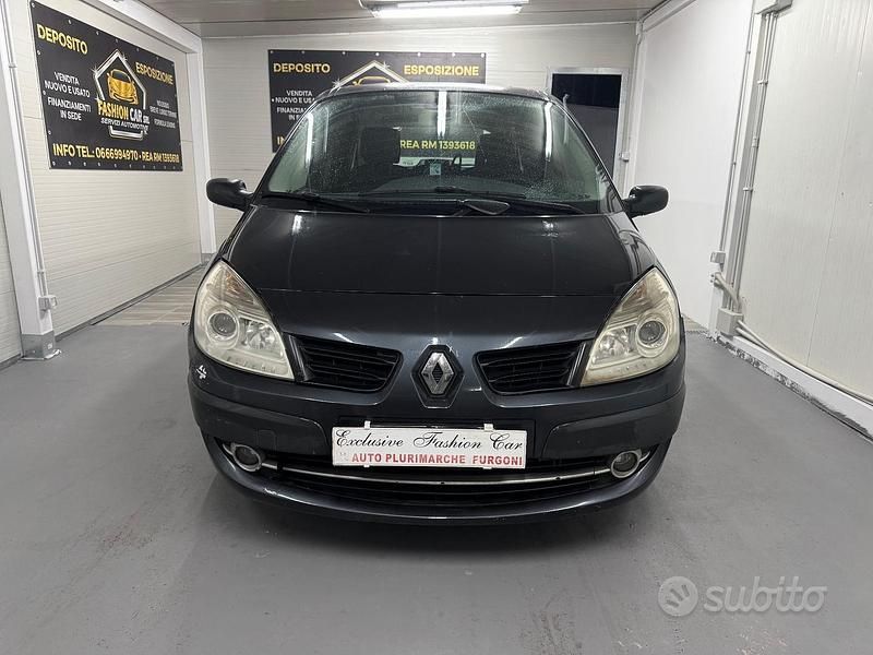 Grigio Usata 2007 Renault Scénic II Exception Monovolume | 1400 € - Immagine 1/4