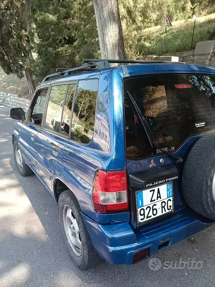 Usata Mitsubishi Pajero 129 CV (94 kW) 2002 Bluazzurro SUV