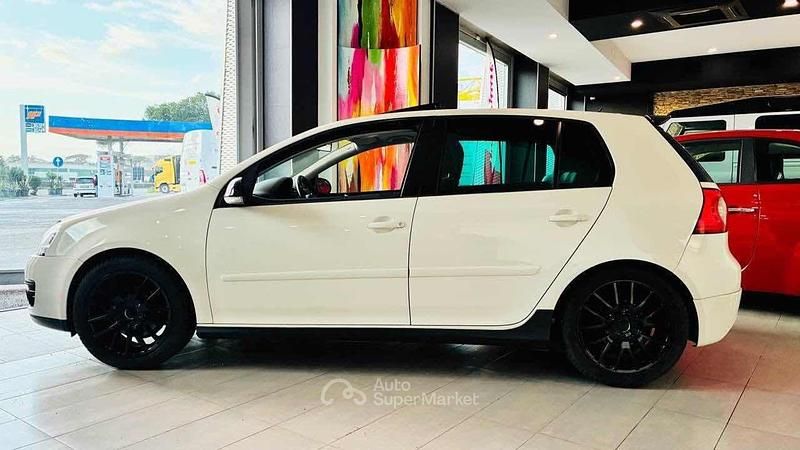 Usata VW Golf VI GT 140 CV (102 kW) 2008 Bianco Utilitaria
